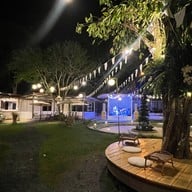 Blue Mango View Cafe'&Restaurant