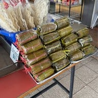 อัมพรแหนมเนือง(ต้นตำรับ) หน้าร.ร.ขอนแก่นวิทยายน