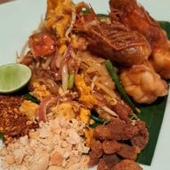 Happy Fish เอเชียทีค ริ่มน้ำ