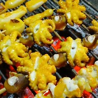 หมึกย่างเตาถ่าน หน้าโลตัสวงเวียนช้าง