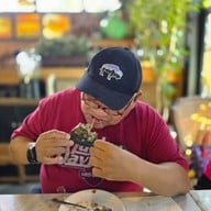 Voodoo Cafe (วูดู คาเฟ่ ฮาลาล) มิตรไมตรี 6 หนองจอก กทม.