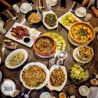 เมนูของร้าน Yike Yin