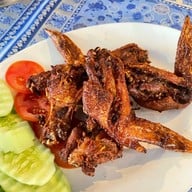 เมนูของร้าน สวนอาหารบ้านบ่อน้ำ
