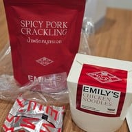 เมนูของร้าน Emily's เส้นหมี่ไก่ฉีก Emily’s เส้นหมี่ไก่ฉีก