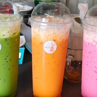 น้ำปั่นยำซี๊ดเจ๊เอ้ โรงช้าง