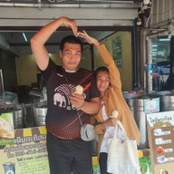 ไอติมกะทิสด.บ้านนายเขม - ลาดพร้าว 101