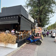 LECAFING เลคาฟิง บางแสน