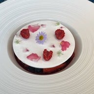 Montagne L'art De La Glace พระราม 3