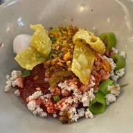 เมนูของร้าน เทพเจ้าเพอร์ซีอุส ตำนานก๋วยเตี๋ยวเรือแห่งลุ่มแม่น้ำแยงซีเกียงและกษัตริย์แห่งอาณาจักรทั้งเจ็ด ซีคอน ศรีนครินทร์