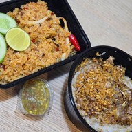 อร่อยเฉย…กะเพราถาด อุดมสุข 49