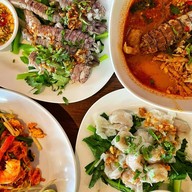ก๋วยเตี๋ยวกั้งบ้านเพ - ระยอง บ้านเพ