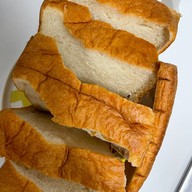 Shirokumaya Cafe พร้อมพงษ์