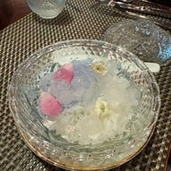 เสน่ห์จันทน์ กลาสเฮาส์ แอทสินธร