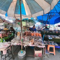 ตลาดนัดหาดวอนนภา บางแสนชลบุรี