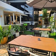 ร้านอาหารAlodie'Cafe&Spa Alodie'Cafe&Spa
