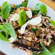 ส้มตำ ไก่ย่างลองเดอนัว