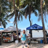 ตลาดนัดหาดวอนนภา บางแสนชลบุรี