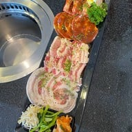 Yakiniku Yuu Honten