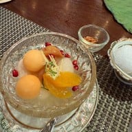 เสน่ห์จันทน์ กลาสเฮาส์ แอทสินธร