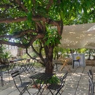 DNA.Do Not Awkward Café