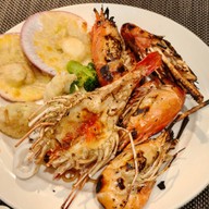 เมนูของร้าน Ploenchit All Day Dining