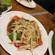 บ้านอีสานเมืองยศ