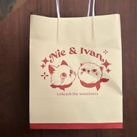 Nie and ivan (เค้กเนเน่) พหลโยธิน
