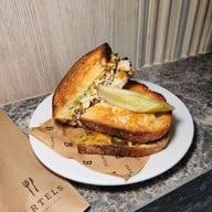 เมนูของร้าน BARTELS Sukhumvit - Sourdough Sandwiches, Coffee & Juicery พร้อมพงษ์