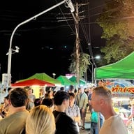 ถนนคนเดินท่าแพ