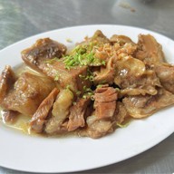 เมนูของร้าน สนธยา ก๋วยเตี๋ยวเนื้อตุ๋น หมูตุ๋น สนธยา ดอนเมือง ก๋วยเตี๋ยวเนื้อตุ๋น หมูตุ๋น