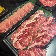 IN THE MIDDLE By Kaizen แยกสะพานควาย-อารีย์