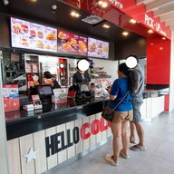 บรรยากาศ KFC PTT Life style mall บางพลี