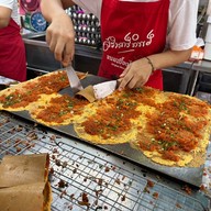 เมนูของร้าน สรินทร์ทิพย์ ขนมเบื้องไทย ตลาดพลู สาขา ตลาดพลู