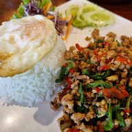 กินข้าวบ้านเฮ้าส์