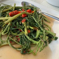 ห้องอาหารมาลัย งามดูพลี