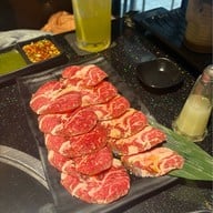 IN THE MIDDLE By Kaizen แยกสะพานควาย-อารีย์