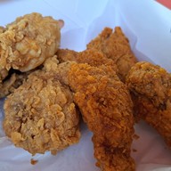 เมนูของร้าน KFC PTT Life style mall บางพลี