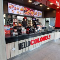 บรรยากาศ KFC PTT Life style mall บางพลี