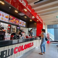 บรรยากาศ KFC PTT Life style mall บางพลี