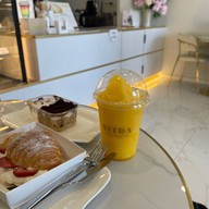 NITDA Cake and Coffee สาขาสารภี