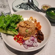 กับข้าวกับปลา เซ็นทรัลลาดพร้าว