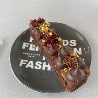 BEANHOUND Makro Ramkhamhaeng 24