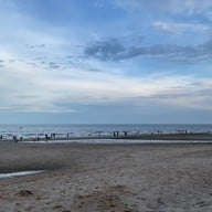 โรงแรมเมธาวลัย ชะอำ