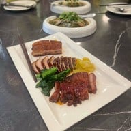 The moon cuisine (ทองหล่อ) ทองหล่อ