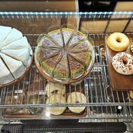 B YAH >matcha ลาดพร้าว