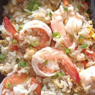 ข้าวผัดปู ข้าวผัดเจ้าสมุทร(ทะเล)&กระเพราวันทอง 2ใจ green bar หมู่บ้านนักกีฬา