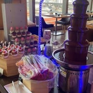 Skyline Restaurant Avani+ Riverside Bangkok Hotel