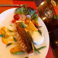 Khun Rose Cuisine Pizza Italian and Thai พัทยา