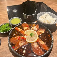 เมนูของร้าน ด็อกเตอร์แซลมอน ด็อกเตอร์แซลมอน แอนด์ ชาบู ฉะเชิงเทรา