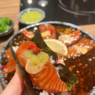 เมนูของร้าน ด็อกเตอร์แซลมอน ด็อกเตอร์แซลมอน แอนด์ ชาบู ฉะเชิงเทรา